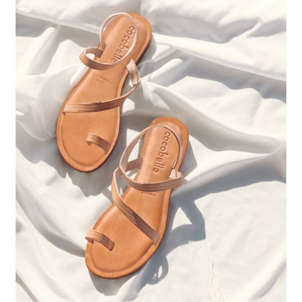 NWT Cocobelle Crescent Sandal in smoke size 9 (40)